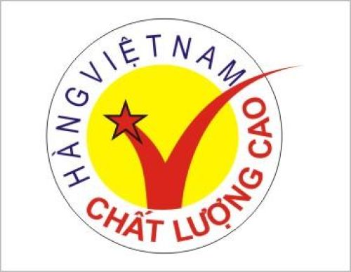 Công ty nước khoáng Công Đoàn Quang Hanh nhận danh hiệu hàng Việt Nam chất lượng cao năm 2022